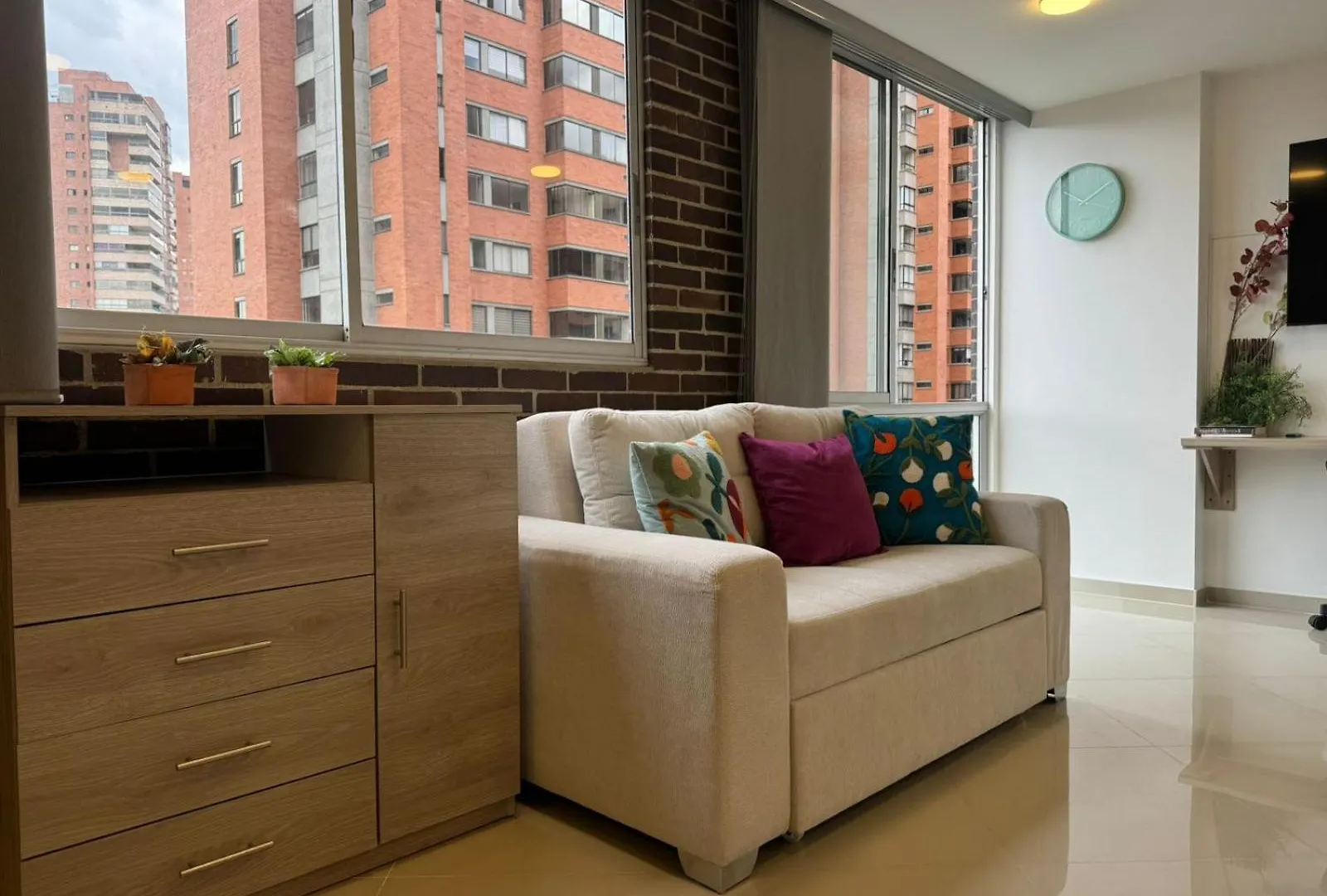 Great Apto In Poblado Medellín Appartamento